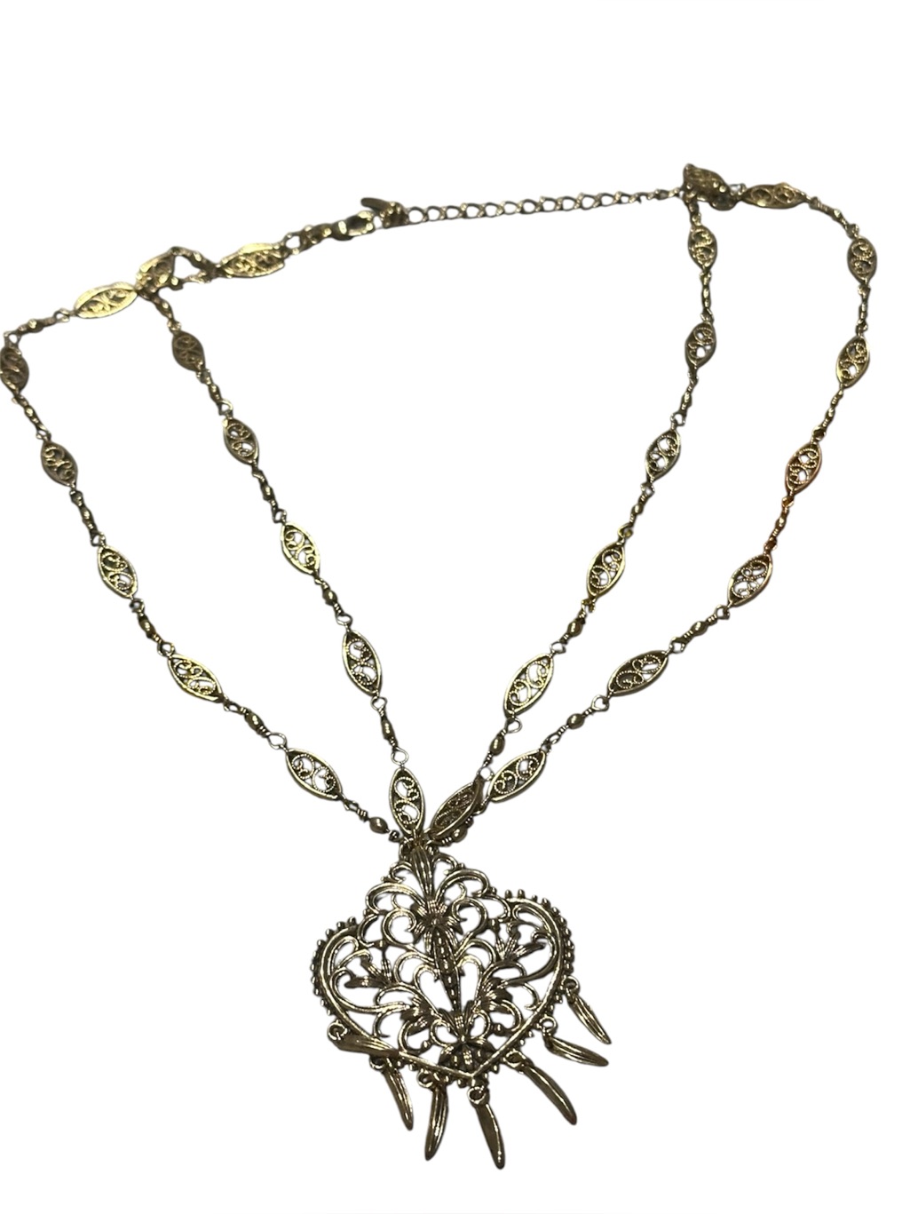 Gold Filigree Heart Pendant Necklace - Women Jewelry